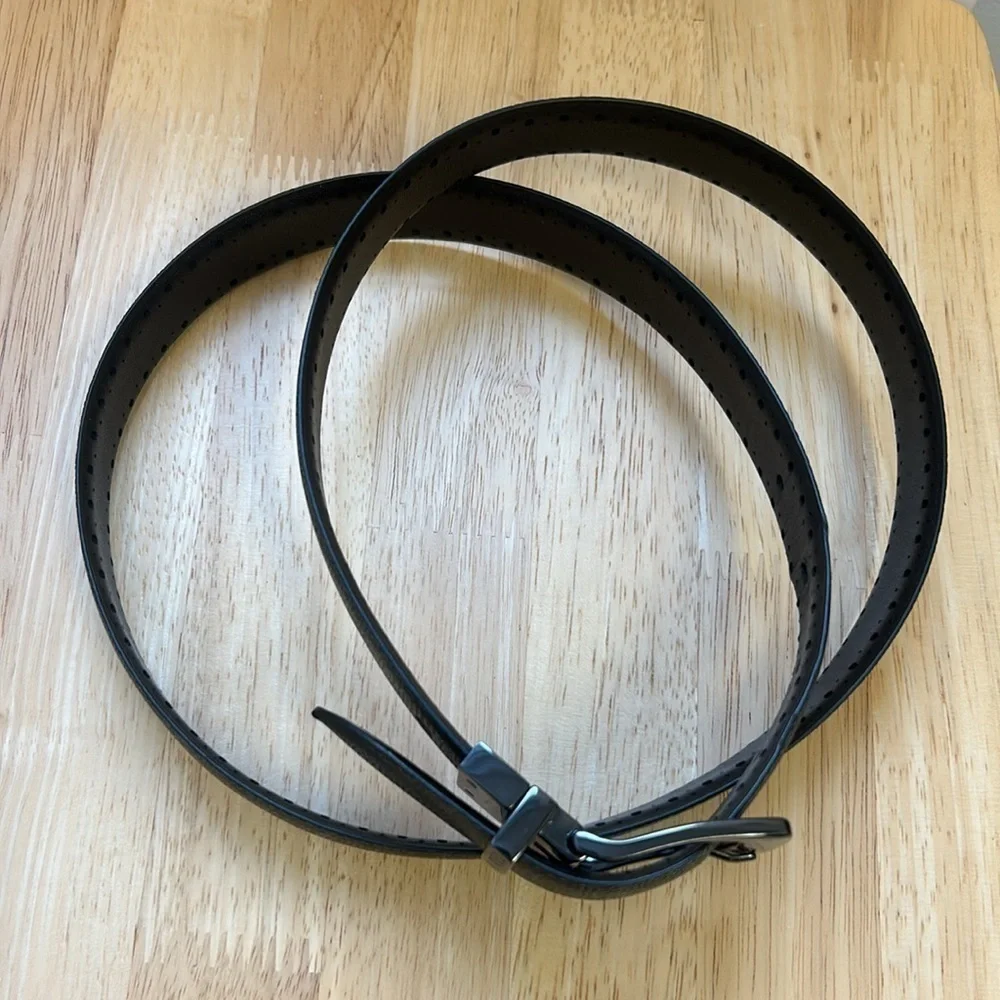 Ted Baker Pebbled Brown and Black Reversible Men’s Belt Size 40